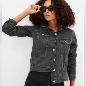 GAP Washed Black Denim Jacket (like new)